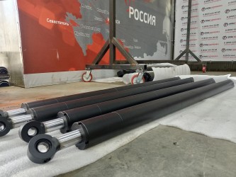 Комплект гидроцилиндров для горно-проходческой машины-1